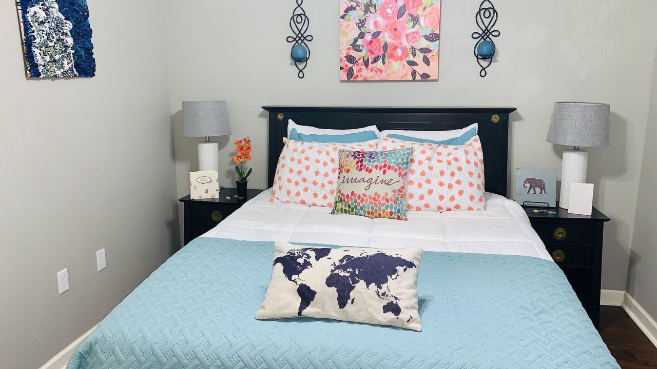 Photo of Bedroom in Kyle