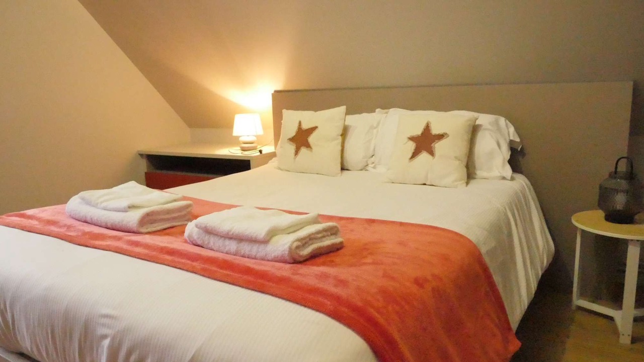 Photo of Bedroom in Belle-et-Houllefort