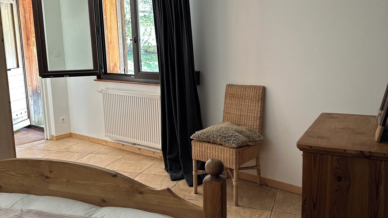 Photo of Bedroom in Engins