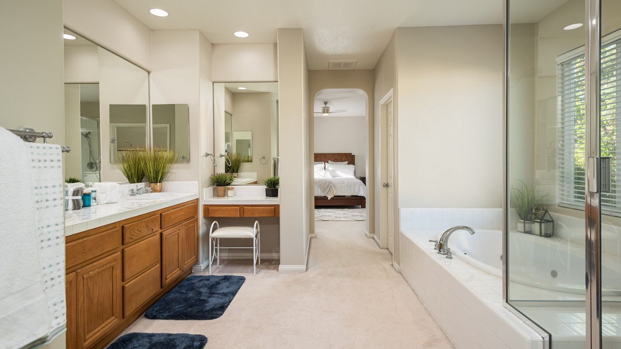 Photo of Bathroom in Oak Creek