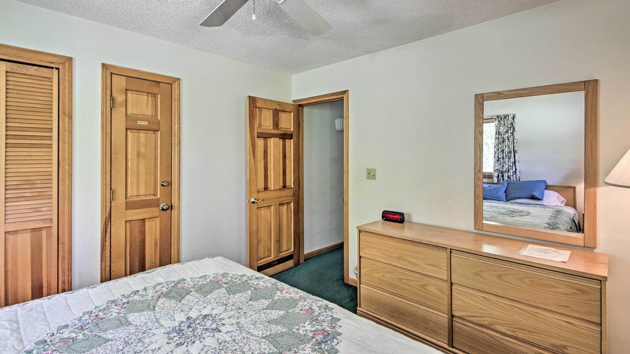 Photo of Others in Woodstock