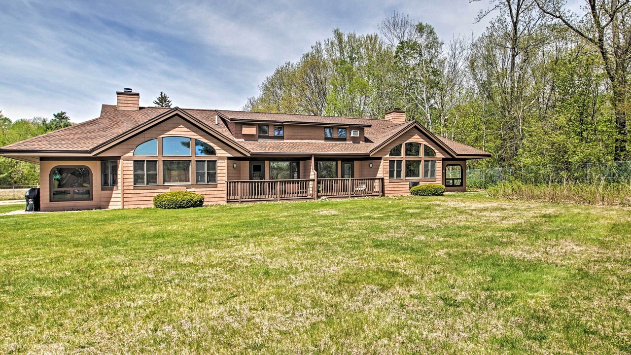 Photo of Outdoor in Woodstock