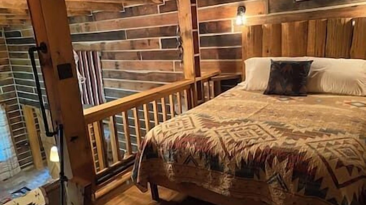 Photo of Bedroom in Anna