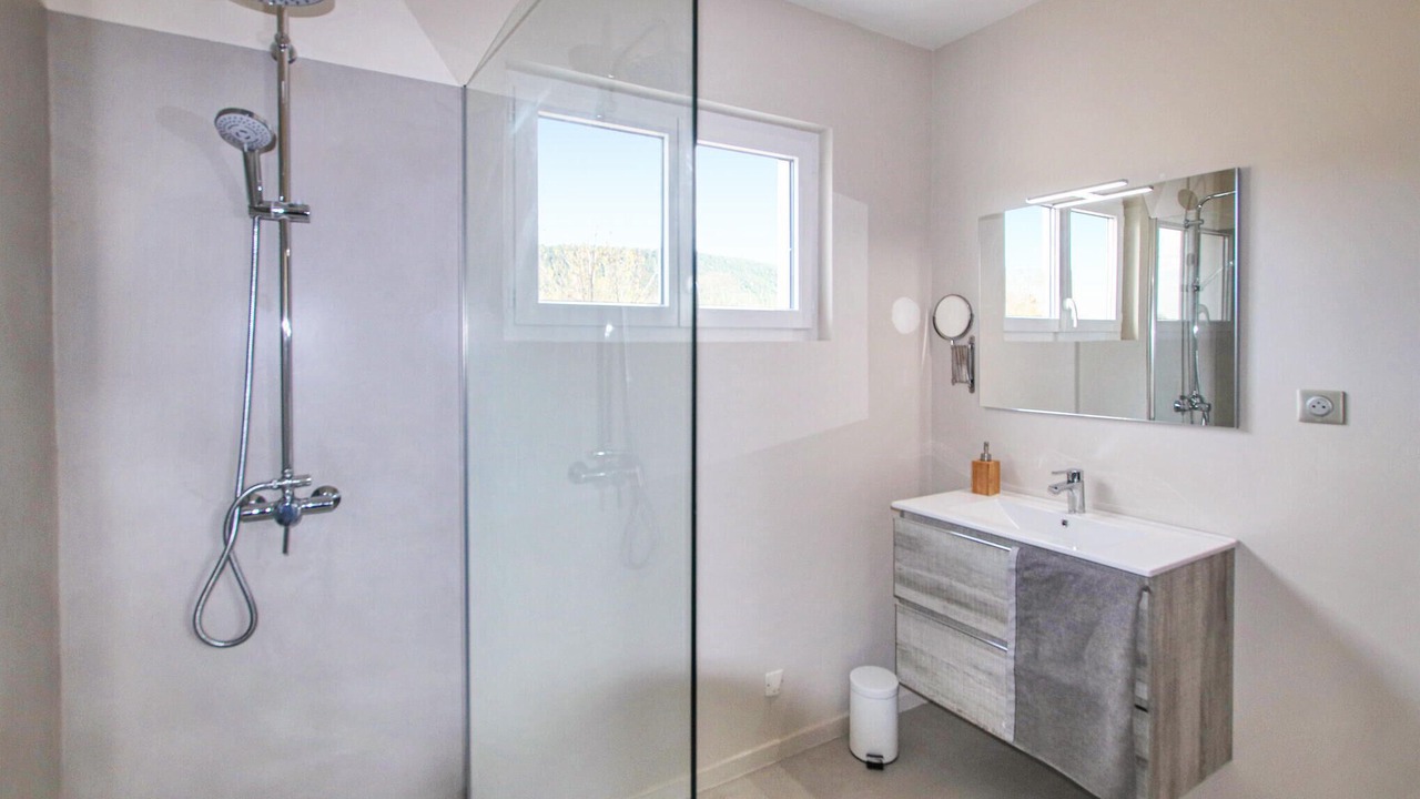 Photo of Bathroom in Lussas