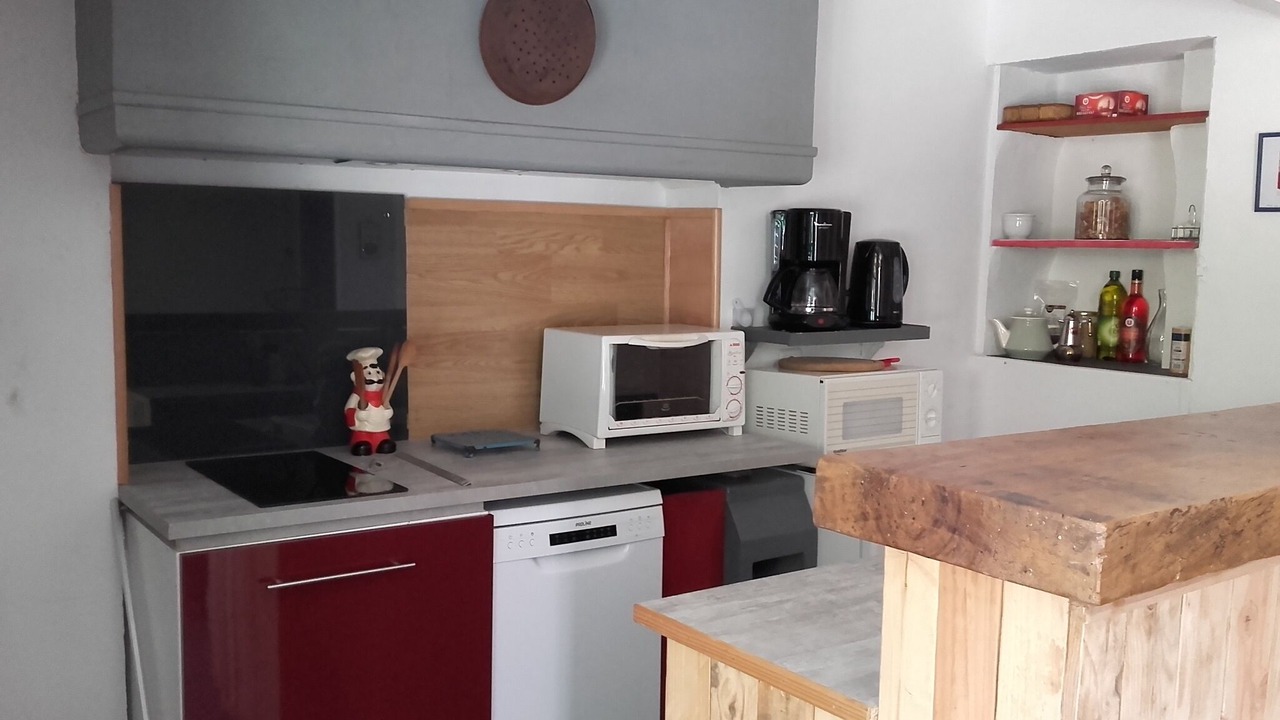 Photo of Kitchen in Pernes-les-Fontaines