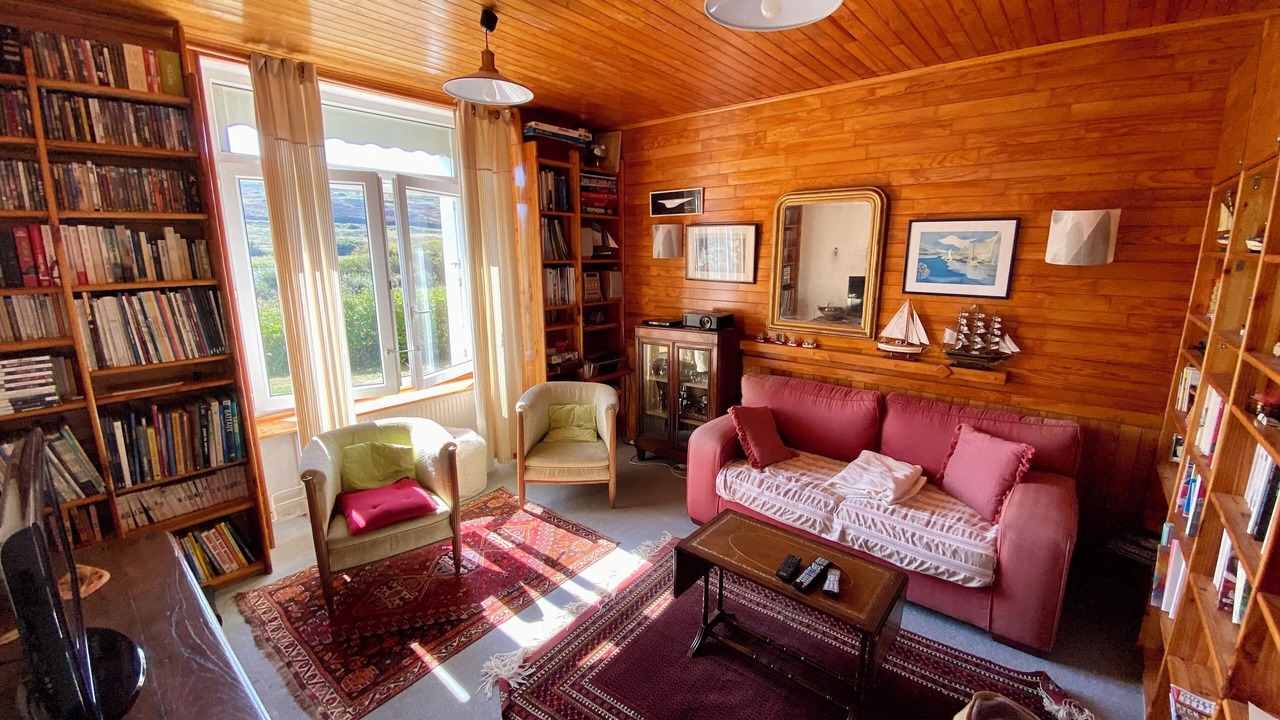 Photo of Livingroom in Cleden-Cap-Sizun