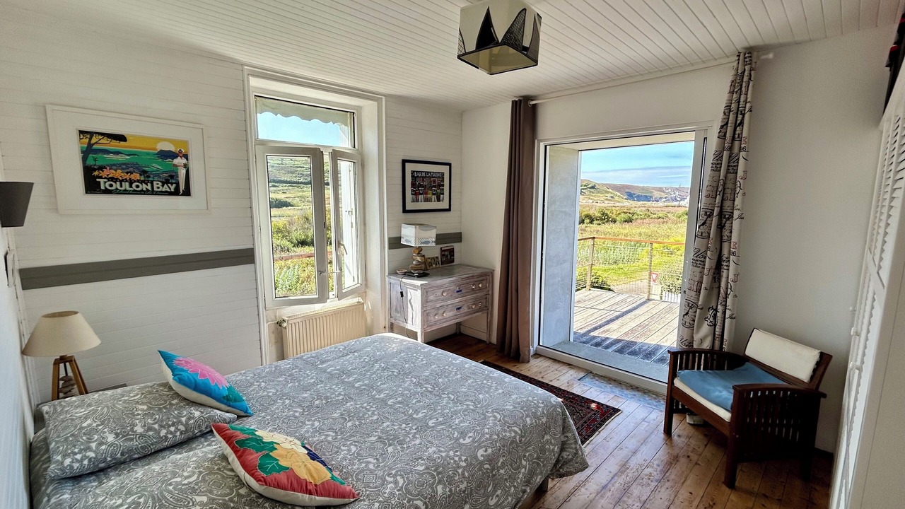 Photo of Bedroom in Cleden-Cap-Sizun