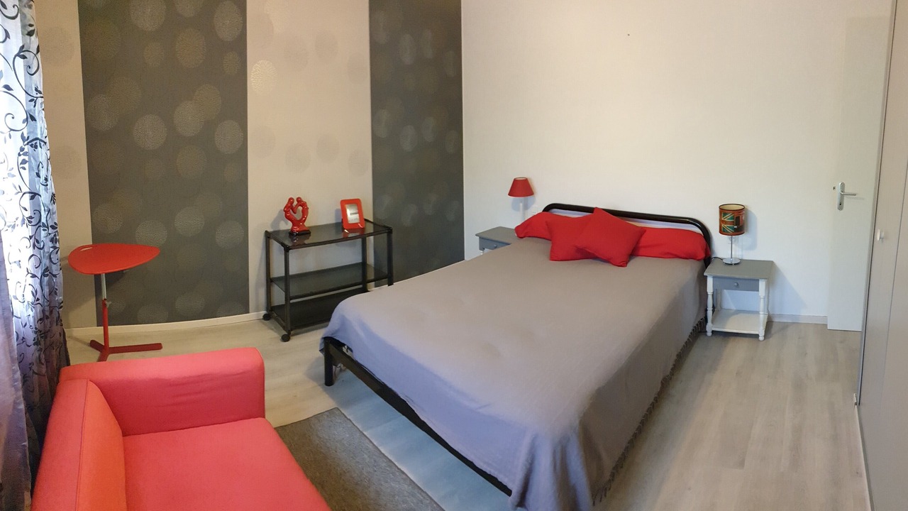 Photo of Bedroom in Gabian