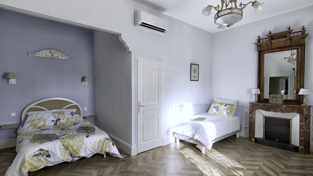 Photo of Bedroom in Pernes-les-Fontaines