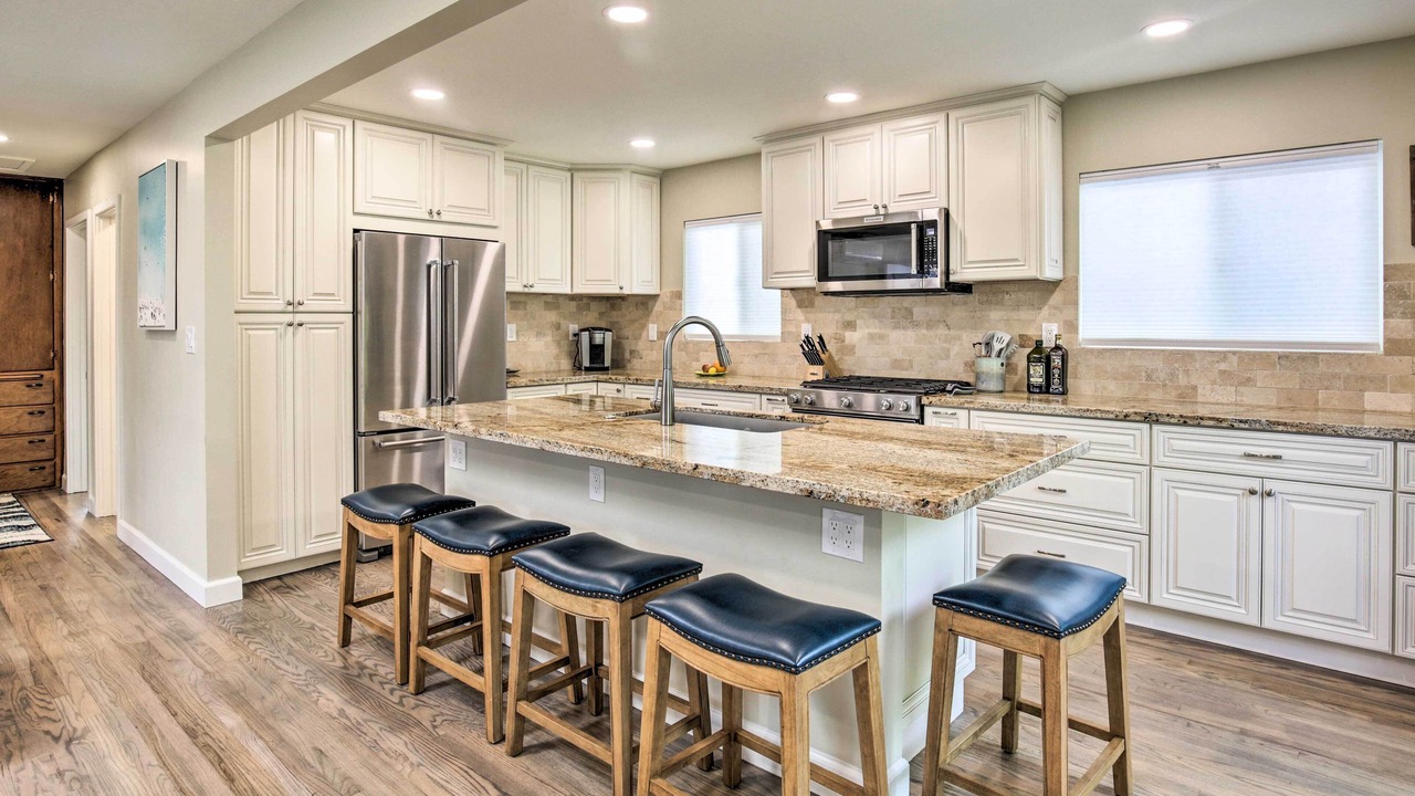 Photo of Others in Carlsbad Village