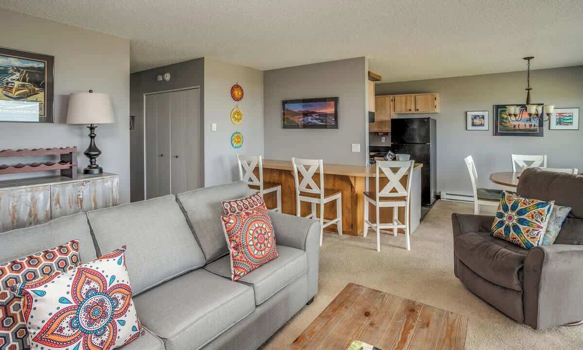 Photo of Livingroom in Gearhart