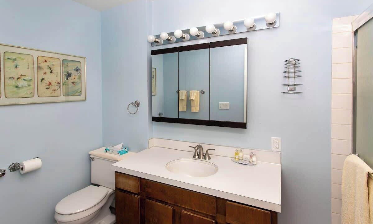 Photo of Bathroom in Gearhart