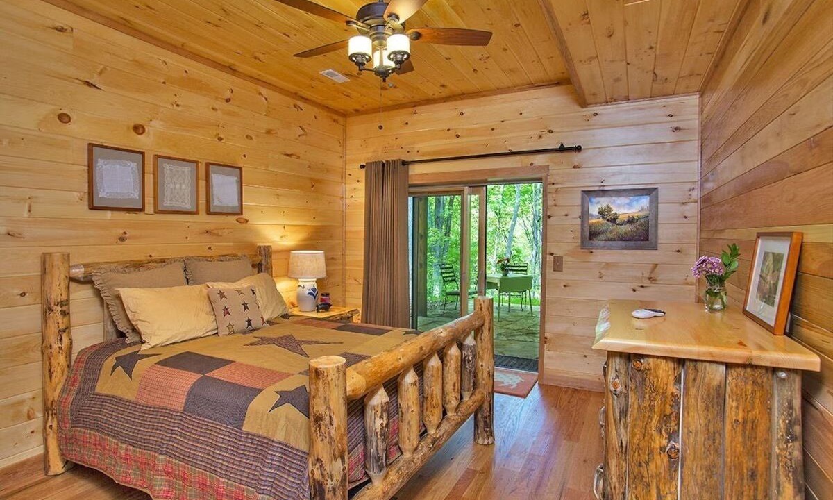 Photo of Bedroom in South Bloomingville