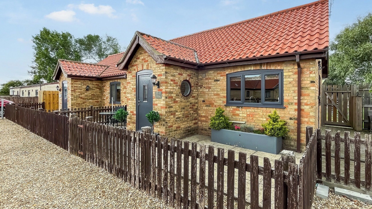 Photo of Outdoor in Alford