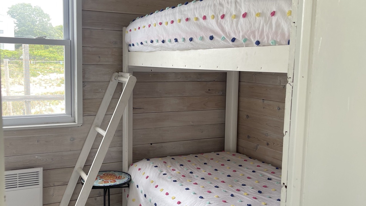 Photo of Bedroom in Southold