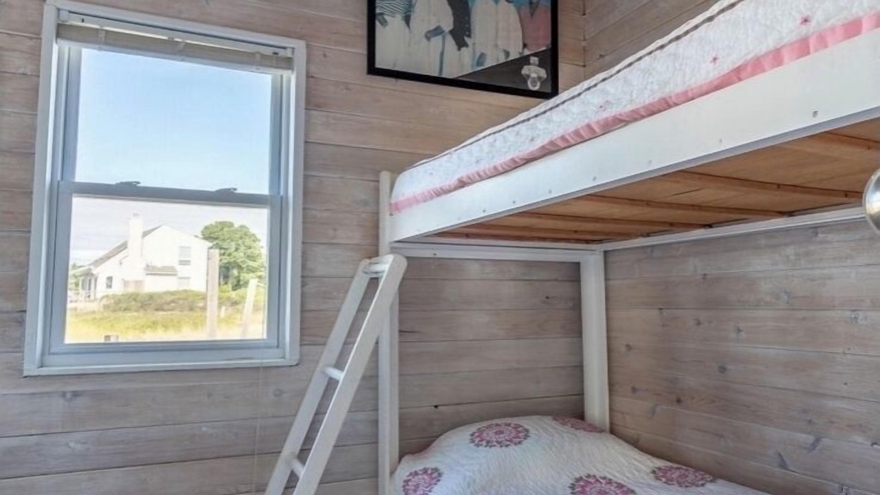 Photo of Bedroom in Southold