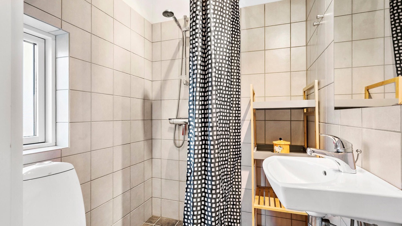 Photo of Bathroom in Vrist Strand