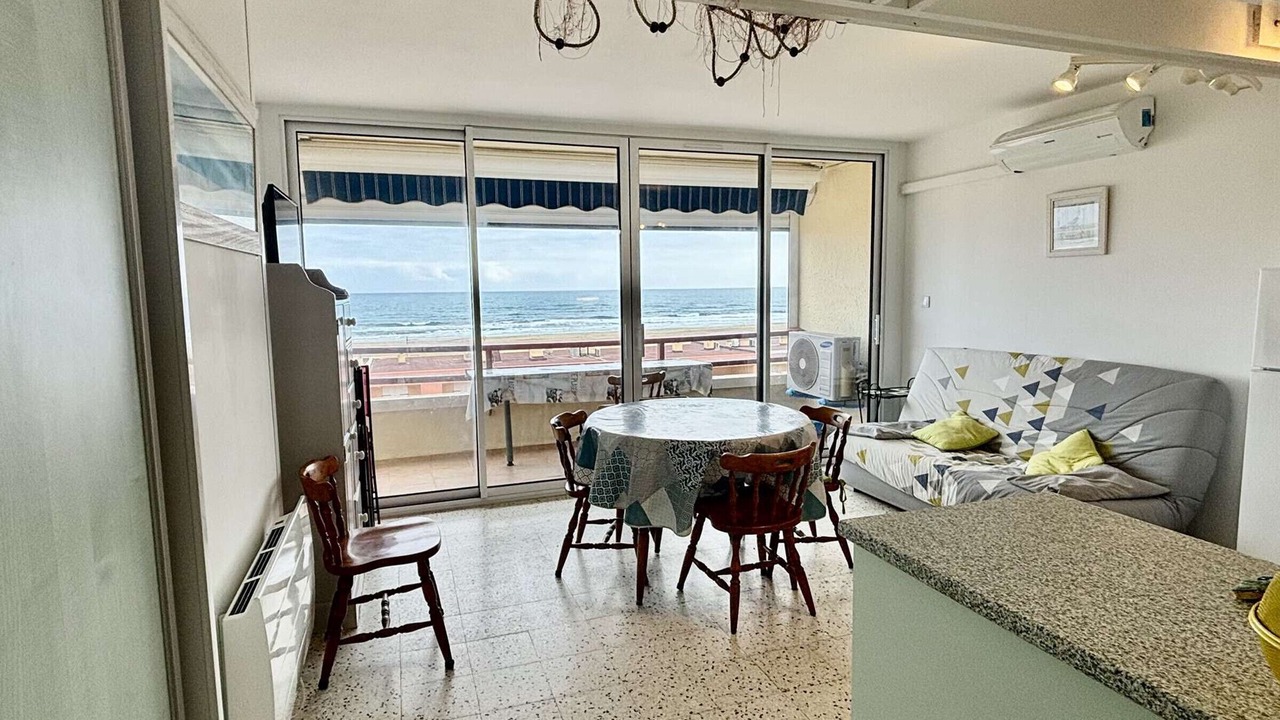 Photo of Livingroom in Port-la-Nouvelle