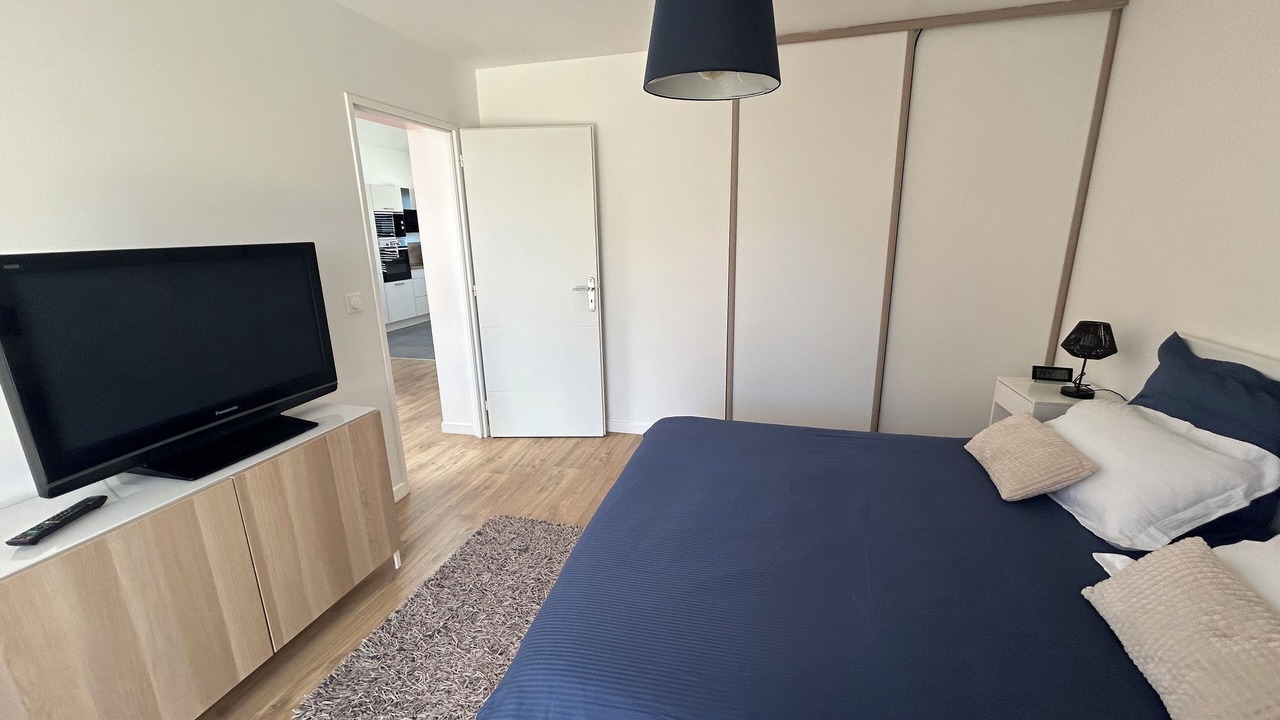 Photo of Bedroom in Ouistreham
