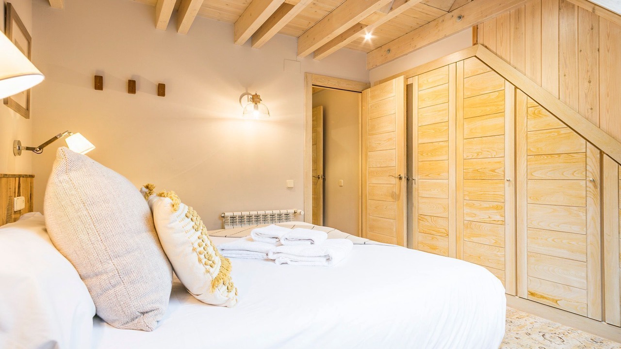 Photo of Bedroom in Tredos