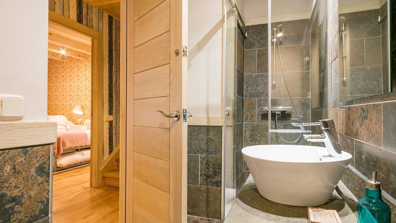 Photo of Bathroom in Tredos