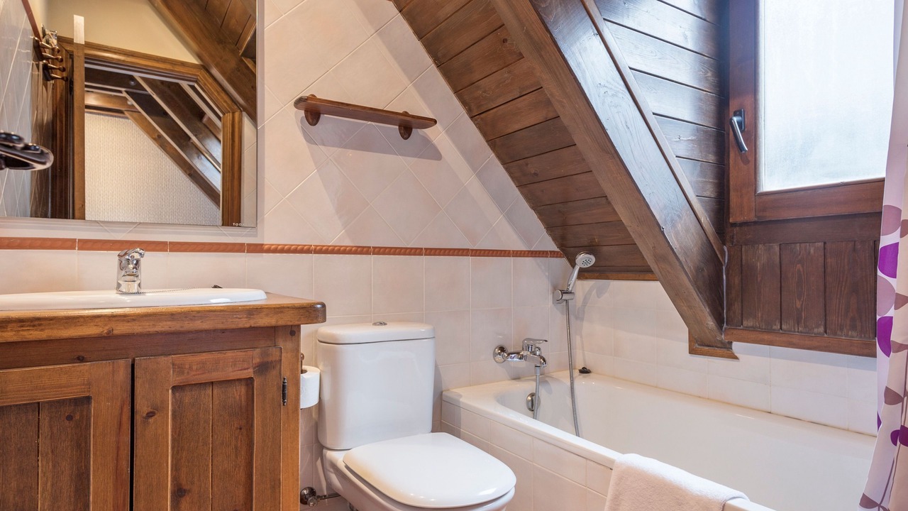 Photo of Bathroom in Arties