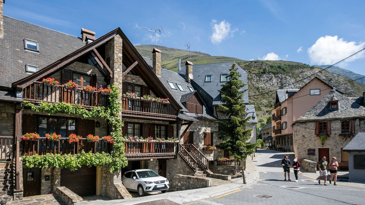 Photo of Outdoor in Arties