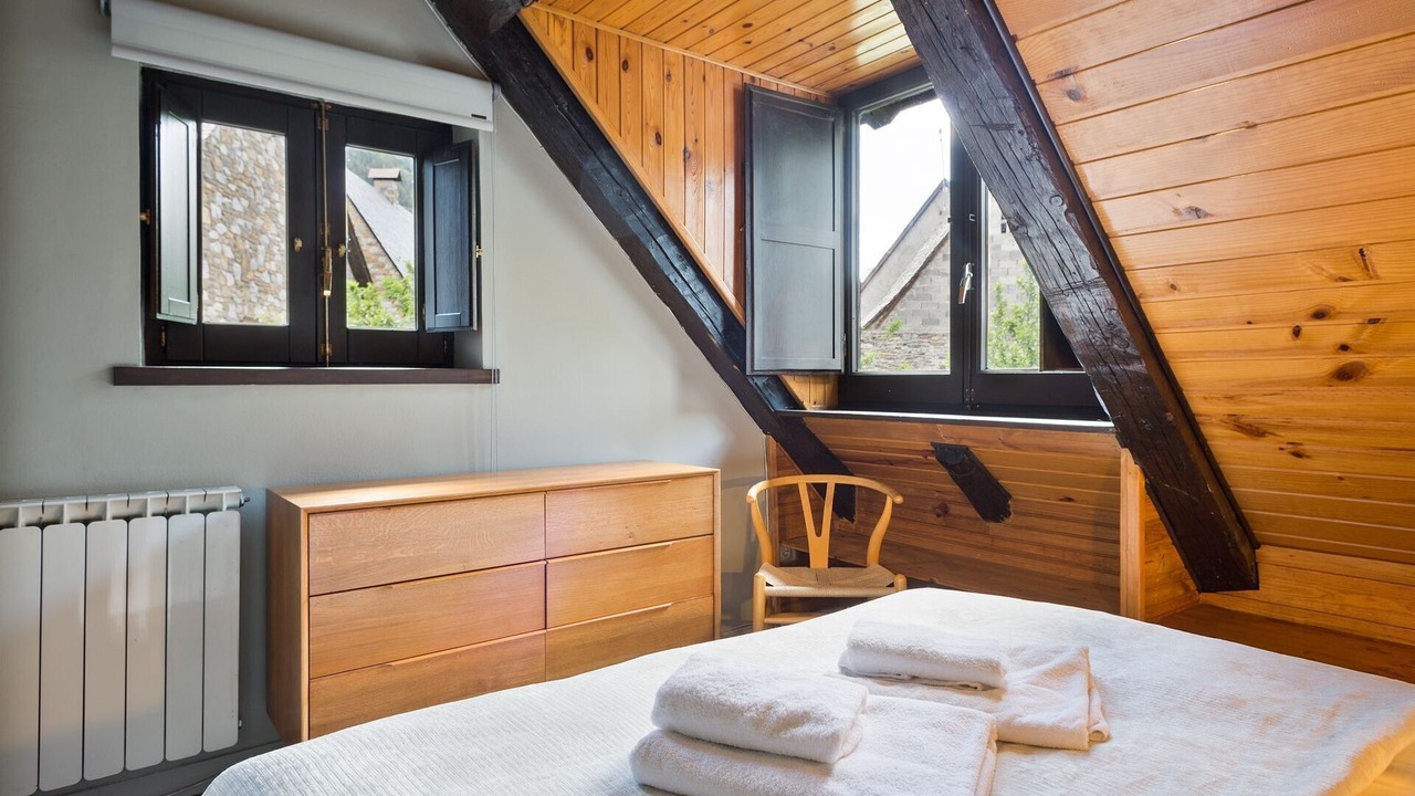 Photo of Bedroom in Garos