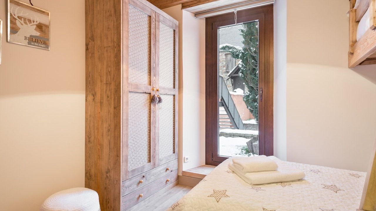 Photo of Bedroom in Pujo