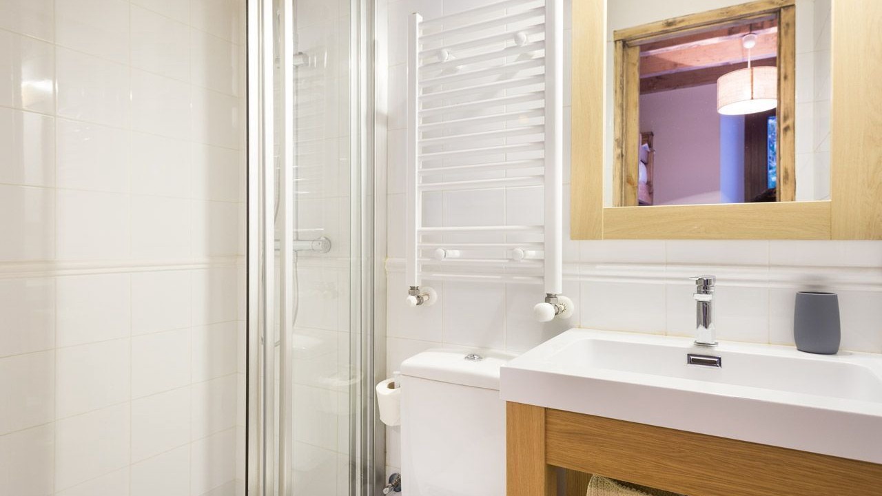 Photo of Bathroom in Pujo