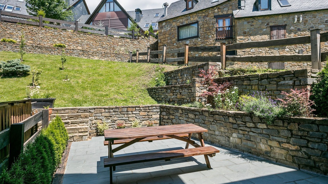 Photo of Outdoor in Gessa