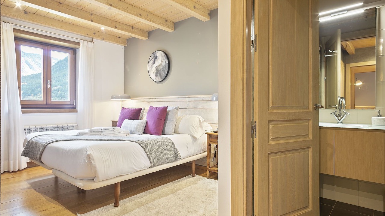 Photo of Bedroom in Salardu