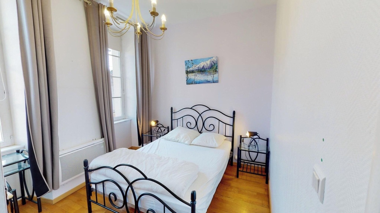 Photo of Bedroom in Bagneres-de-Luchon