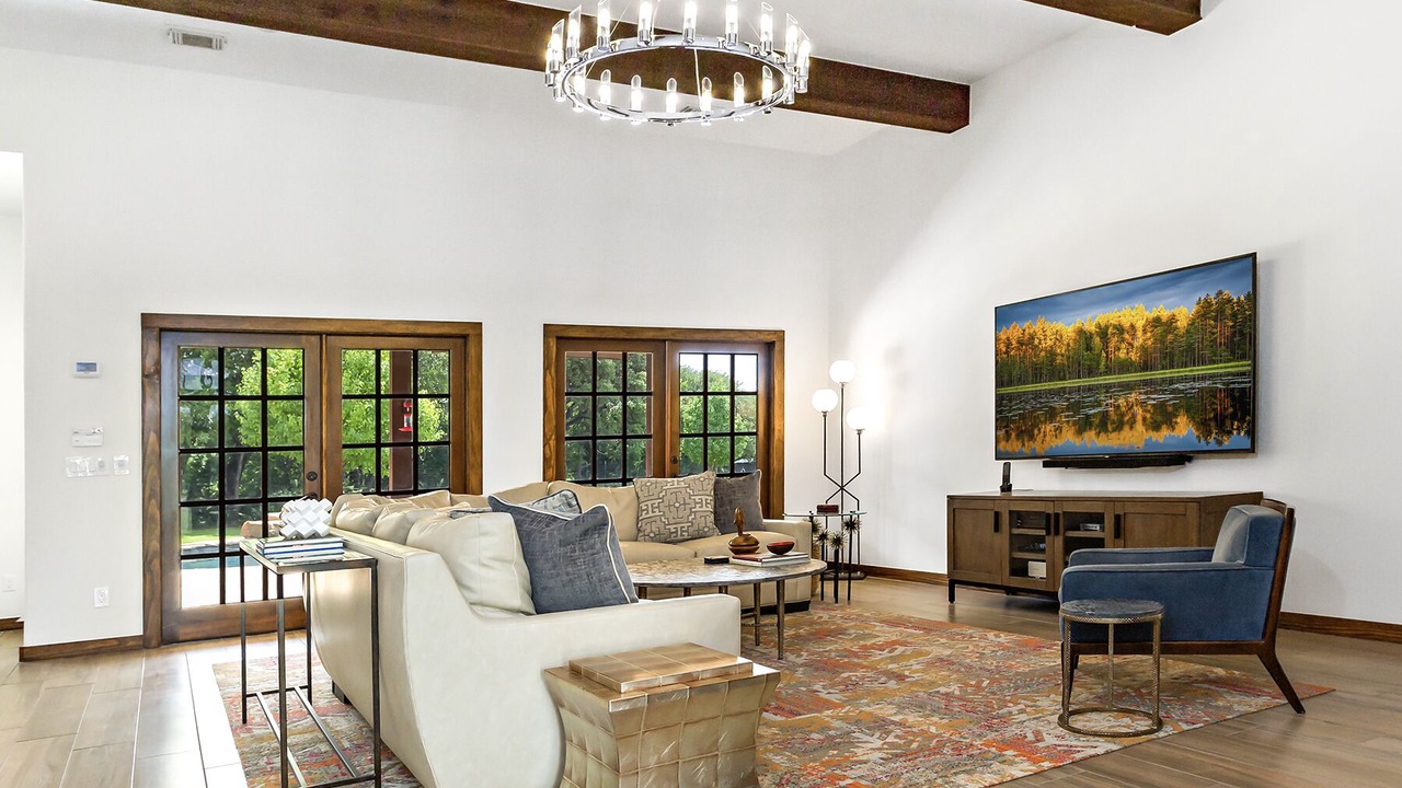 Photo of Livingroom in Fredericksburg