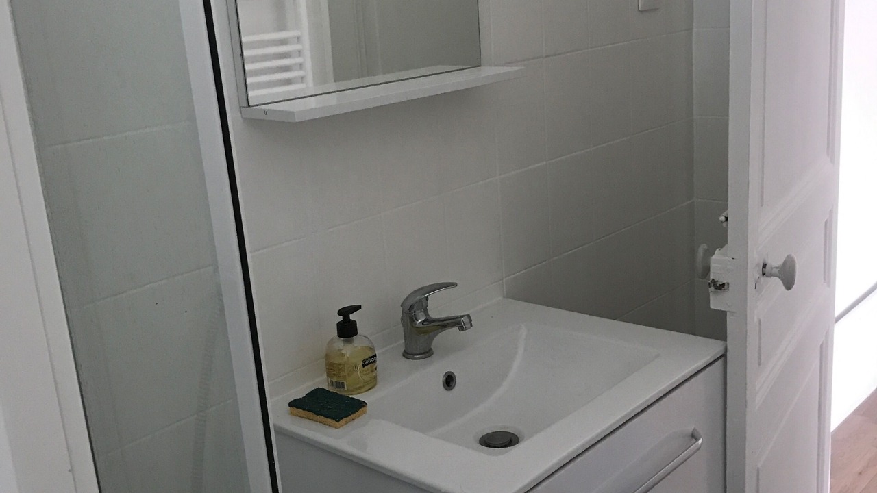 Photo of Bathroom in Saint-Georges-Motel