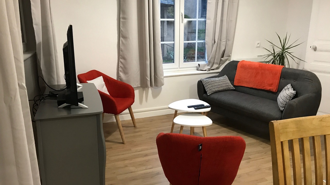 Photo of Livingroom in Saint-Georges-Motel