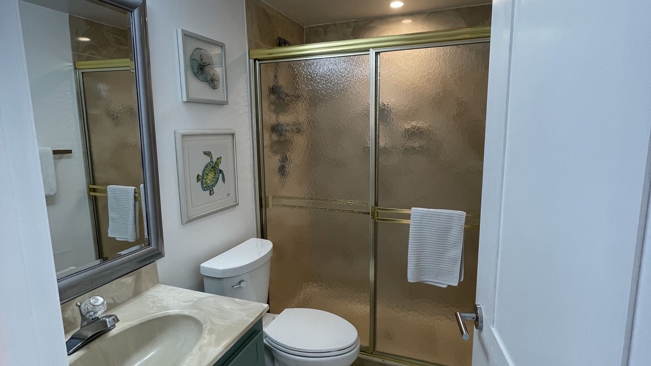 Photo of Bathroom in Cocoa Beach