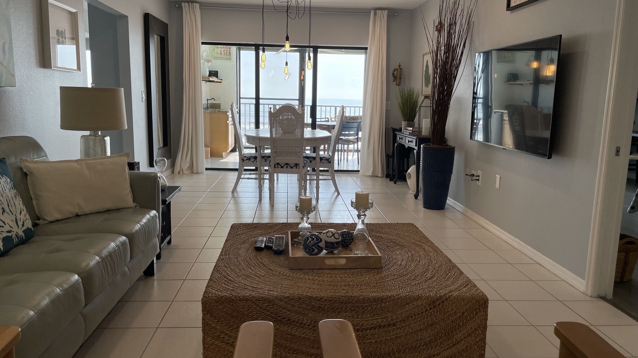Photo of Livingroom in Cocoa Beach