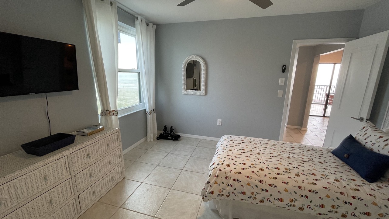 Photo of Bedroom in Cocoa Beach