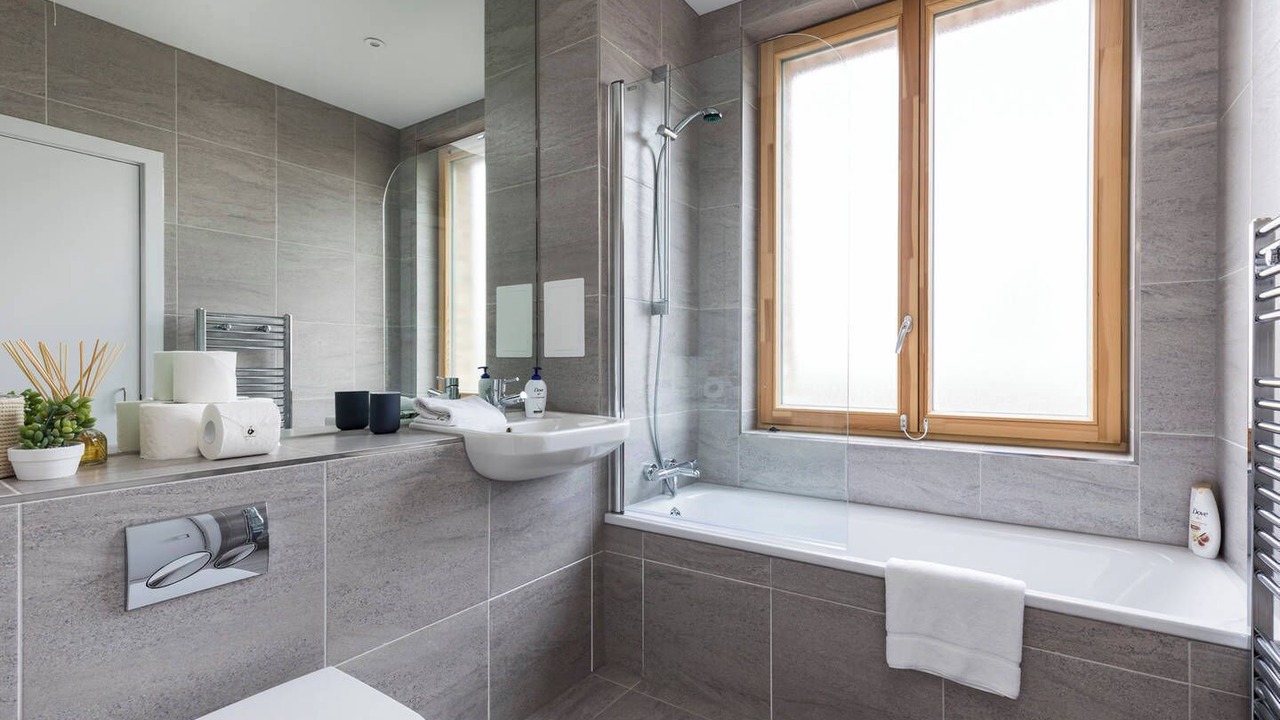 Photo of Bathroom in Notting Dale