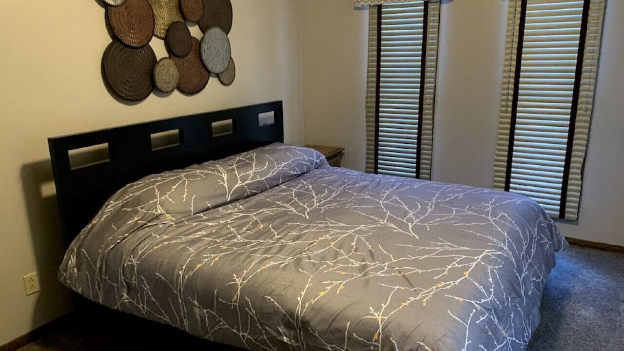 Photo of Bedroom in Lake Delton