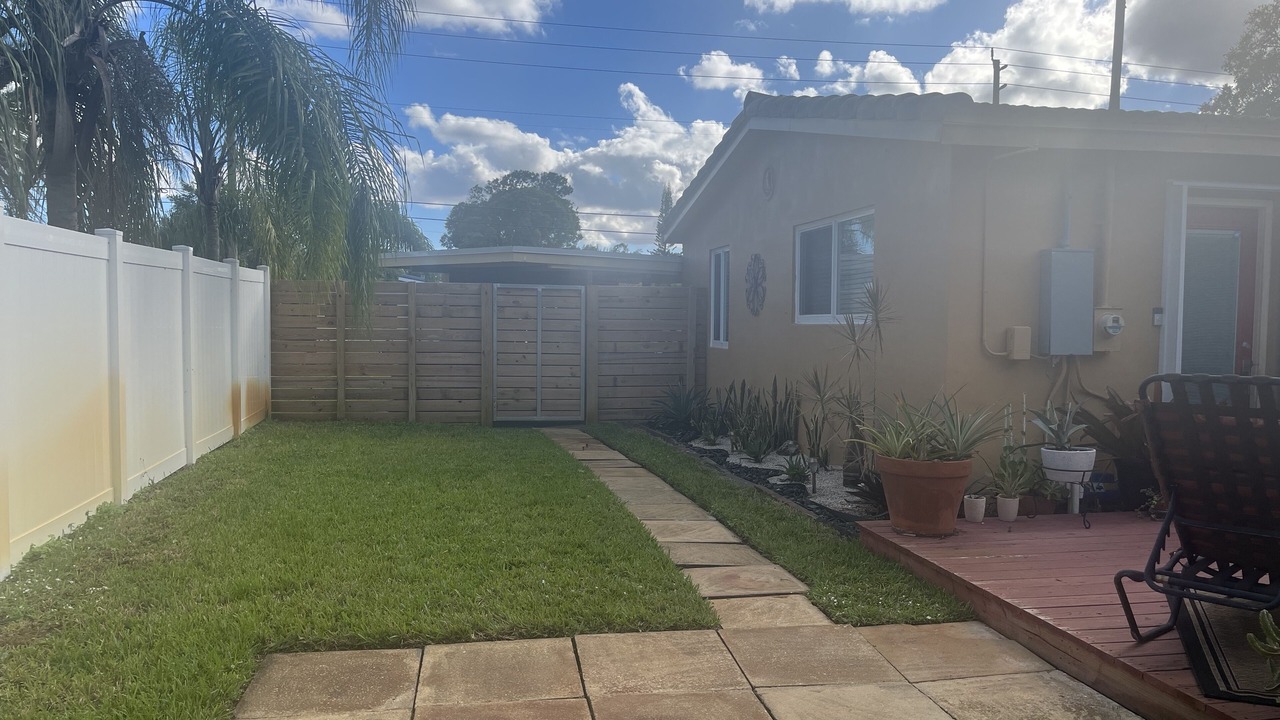Photo of Patio Balcony in Wilton Manors