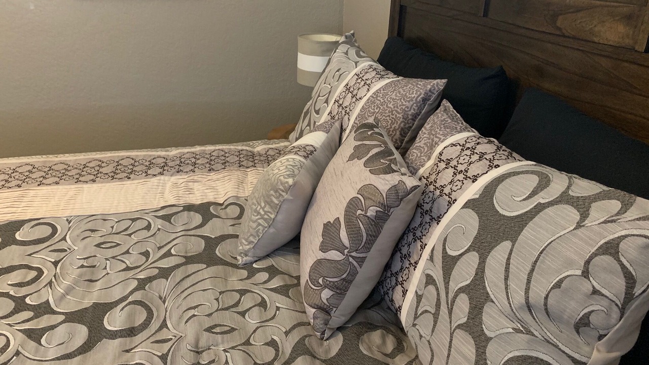 Photo of Bedroom in Wilton Manors
