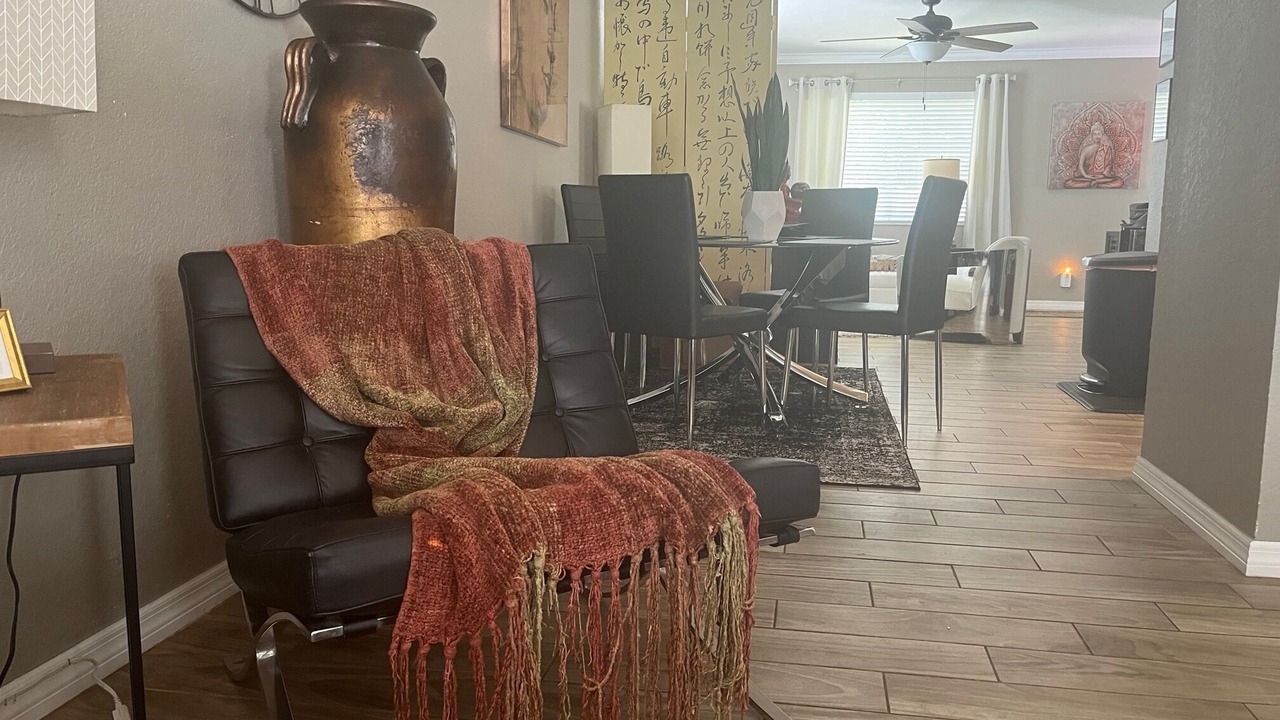 Photo of Livingroom in Wilton Manors