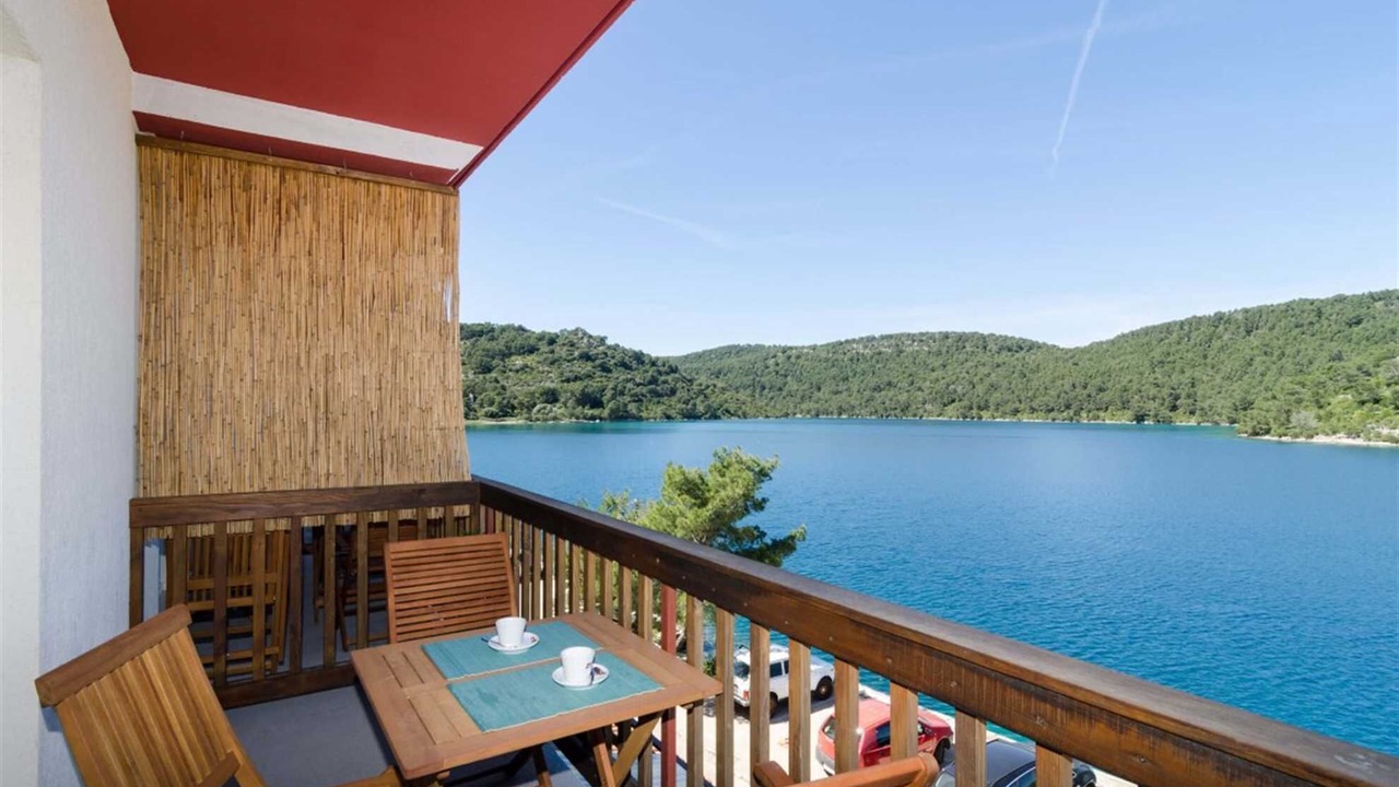 Photo of Outdoor in Polace