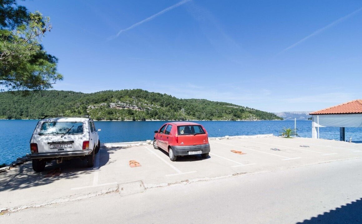 Photo of Outdoor in Polace