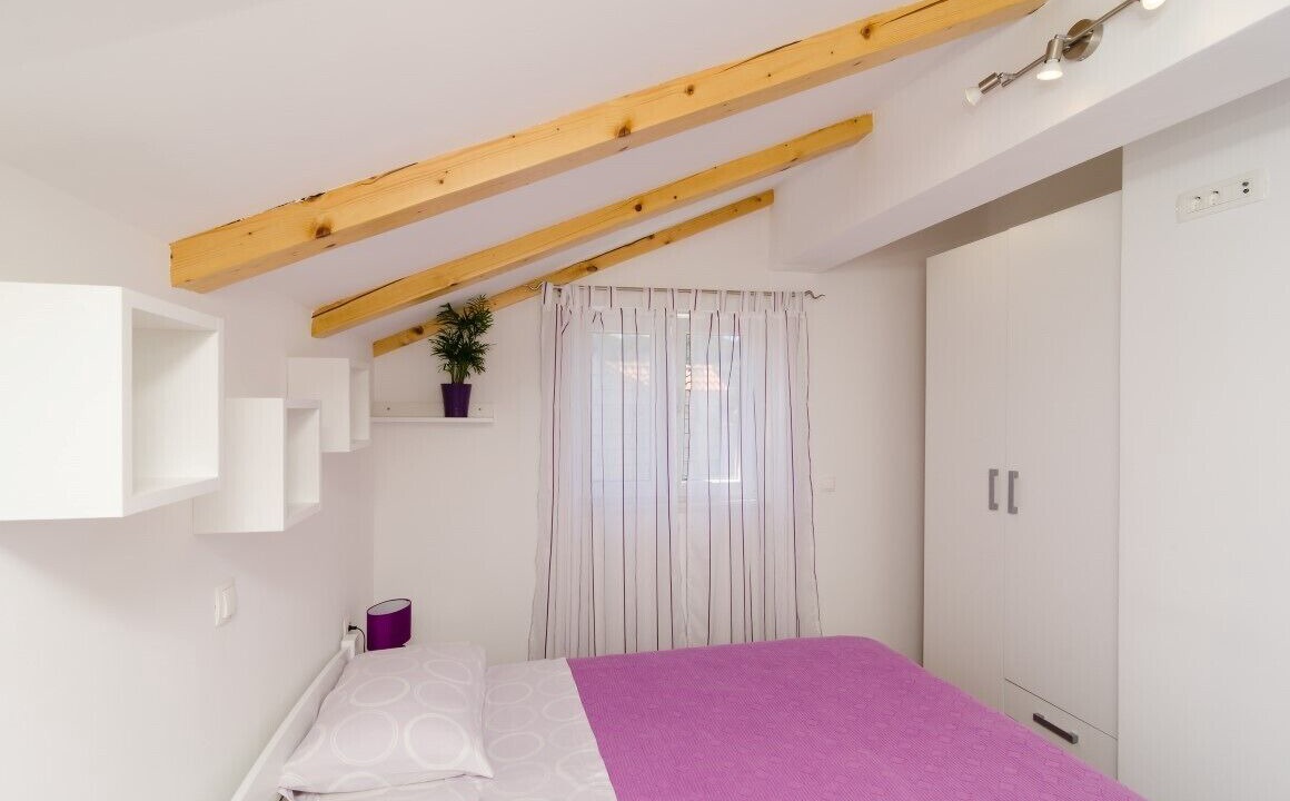 Photo of Bedroom in Polace