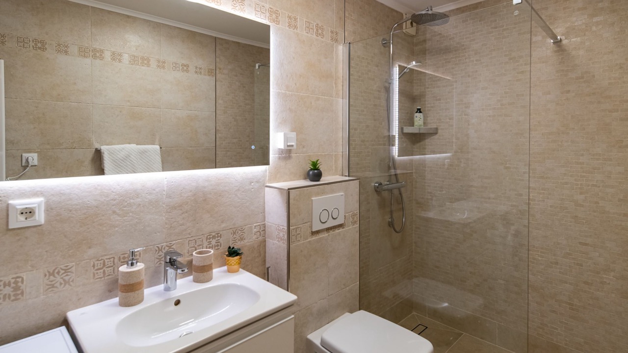 Photo of Bathroom in Gornji Kono
