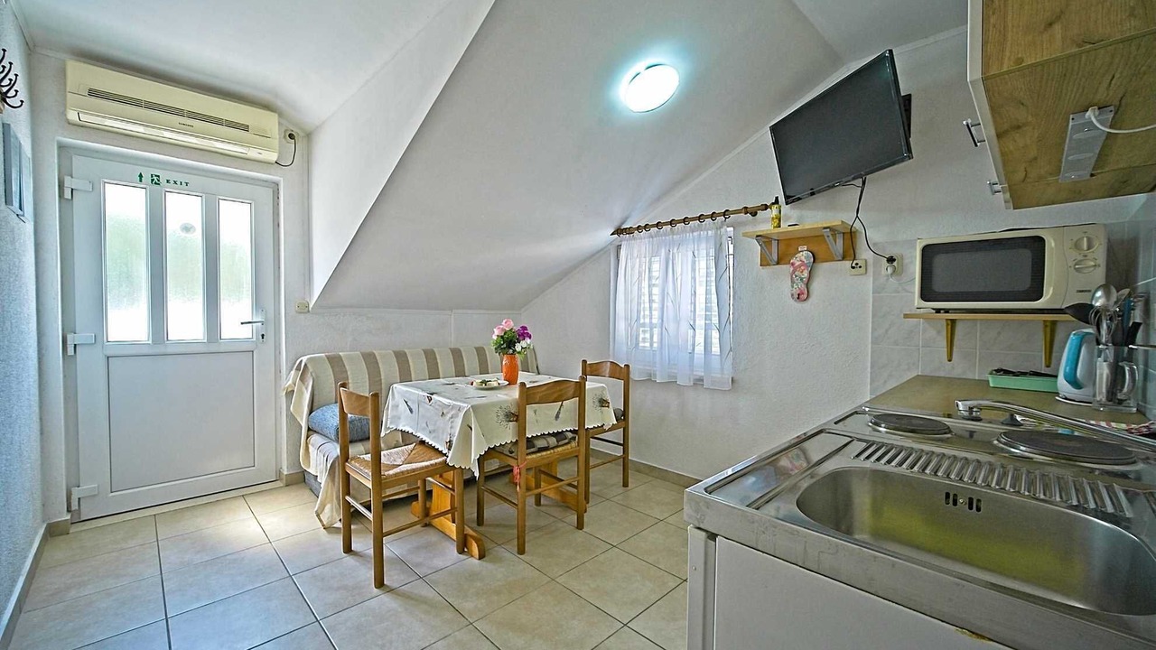 Photo of Kitchen in Pomena