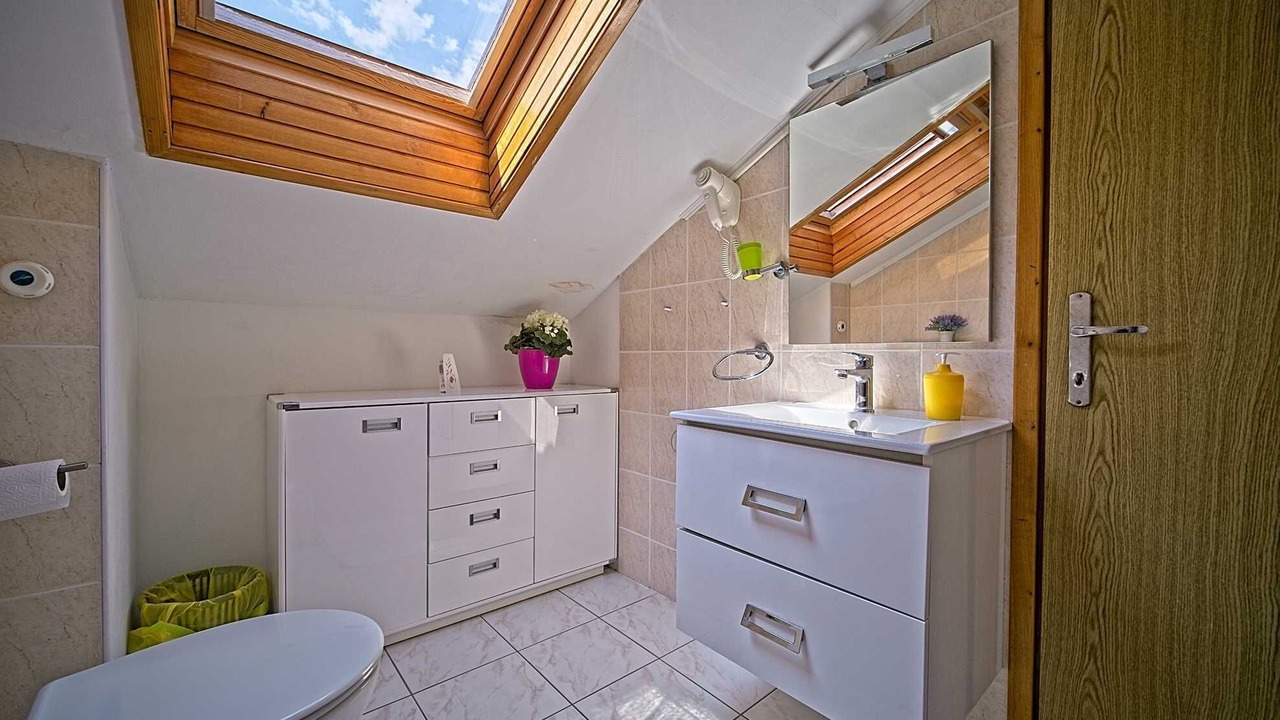 Photo of Bathroom in Pomena